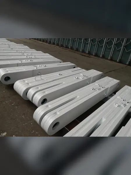 液压支架结构件成品 14 — 焊接、抛丸、喷涂后的结构件
