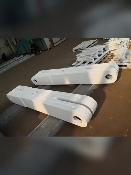 液压支架结构件成品 18 — 焊接、抛丸、喷涂后的结构件